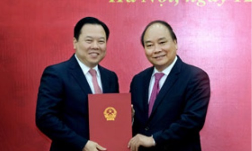 Trao quyết định bổ nhiệm Chủ tịch Ủy ban Quản lý vốn Nhà nước tại doanh nghiệp
